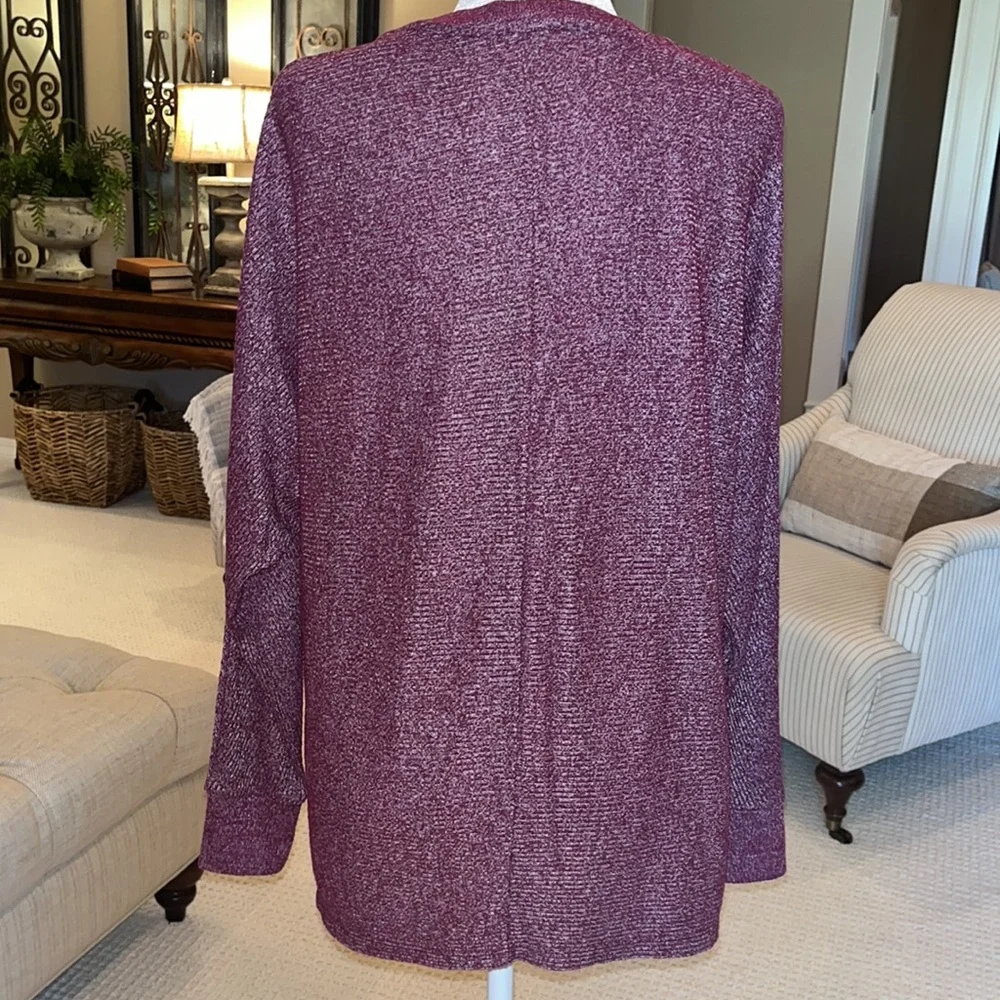 Time and Tru gorgeous purple crewneck sweater - Picture 6 of 11